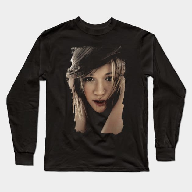 The Voice of Kelly Vocal Powerhouse Long Sleeve T-Shirt by Mythiana